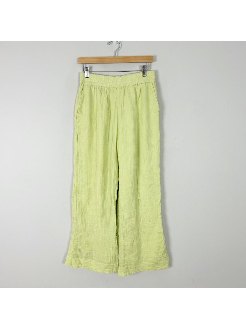 Abercrombie & Fitch Green Gauzy Wide Leg Pants Beach Spring Size Medium Women's